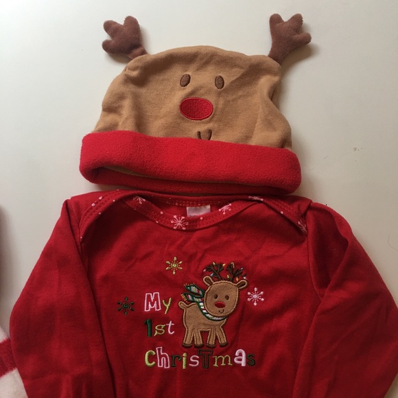 2/$12 3 Month Baby’s First Christmas Onesie, Sleeper and Hat Set - Picture 11 of 12